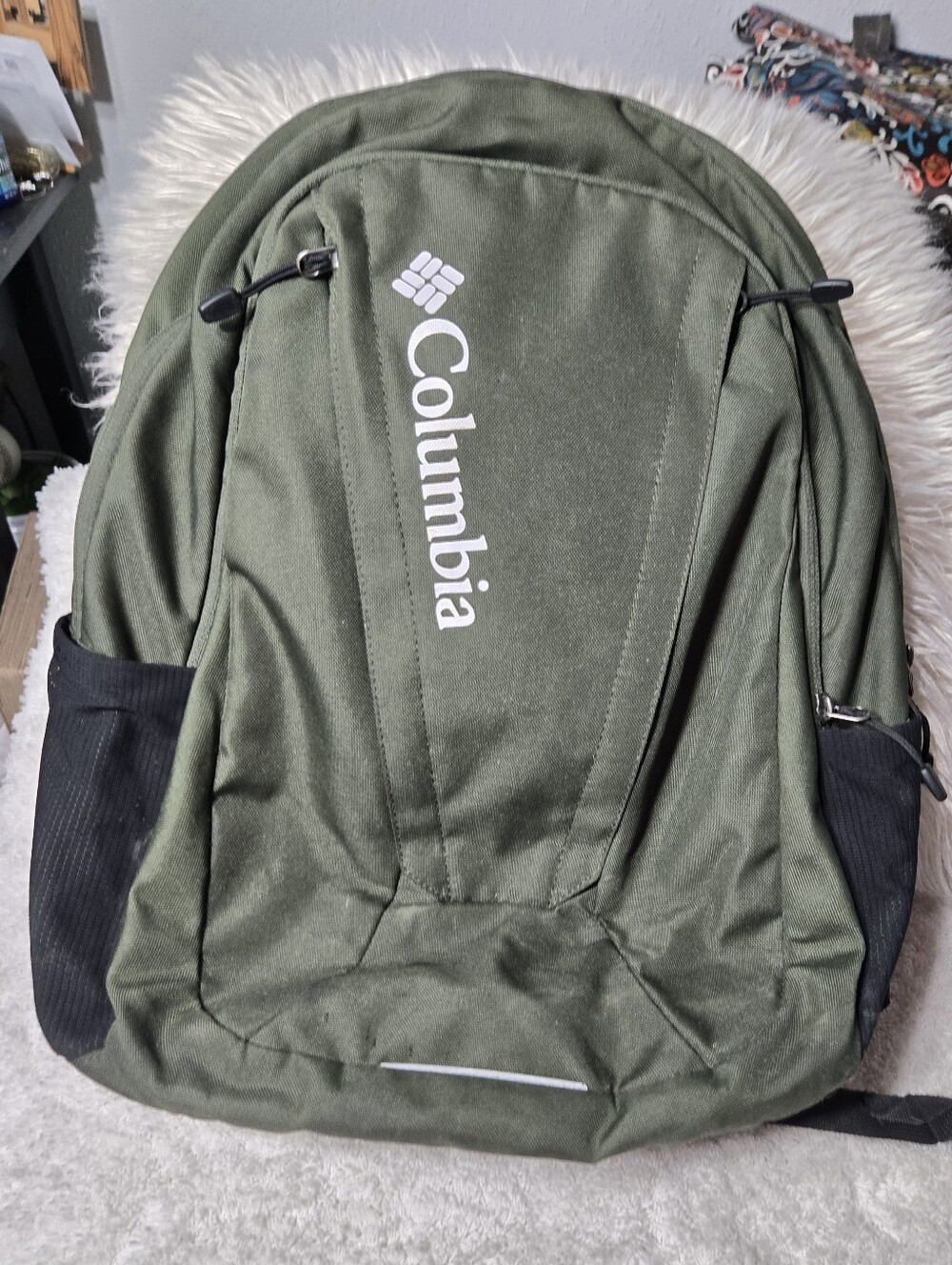 Columbia Daypack (Laptop and Hydration Reservoir Compatible) Green